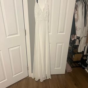 Wedding dress simple